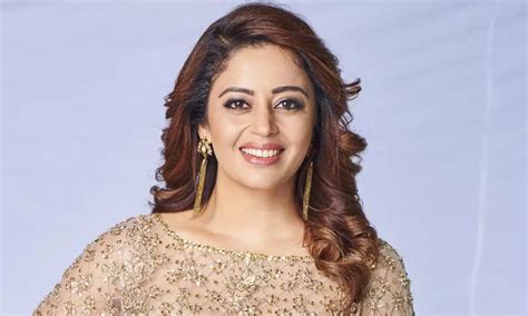 nehha pendse age|Neha Pendse Net Worth, Age, Movie, Family, Husband